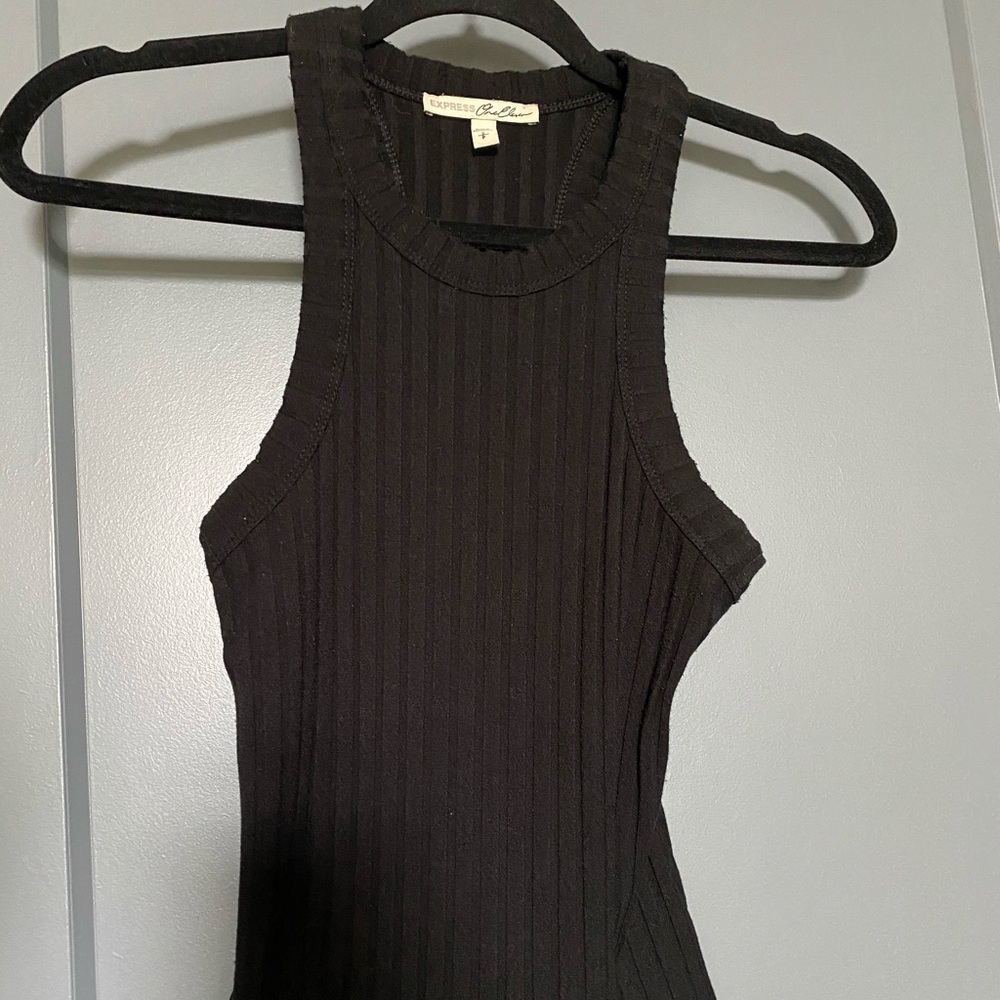 Express | Black Ribbed Razorback - Picture 2 of 4